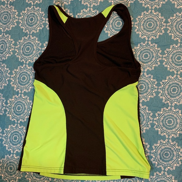 Green and black tank top used once - Picture 3 of 3